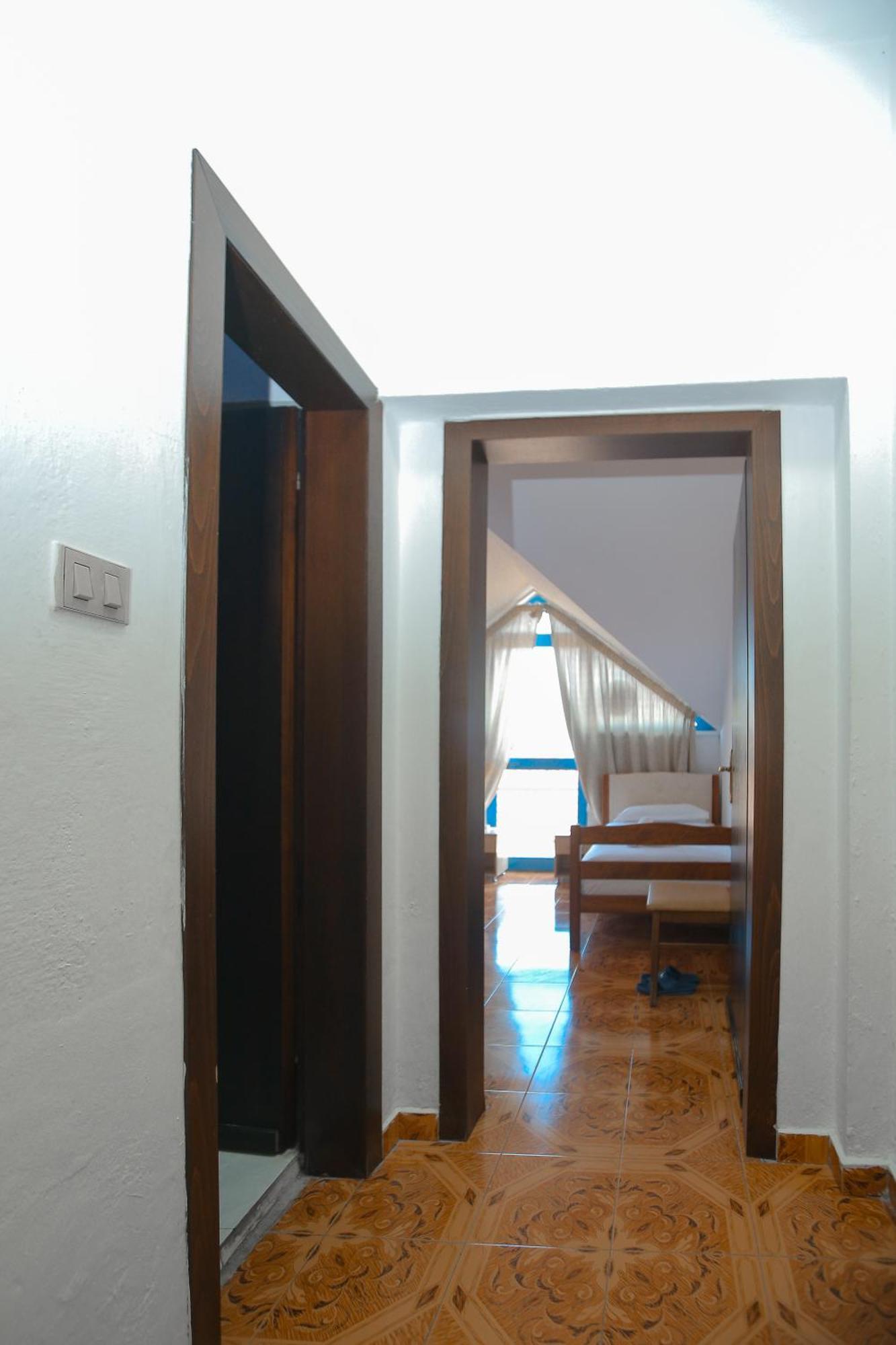Hotel Ambasador Bahcallek Екстер'єр фото